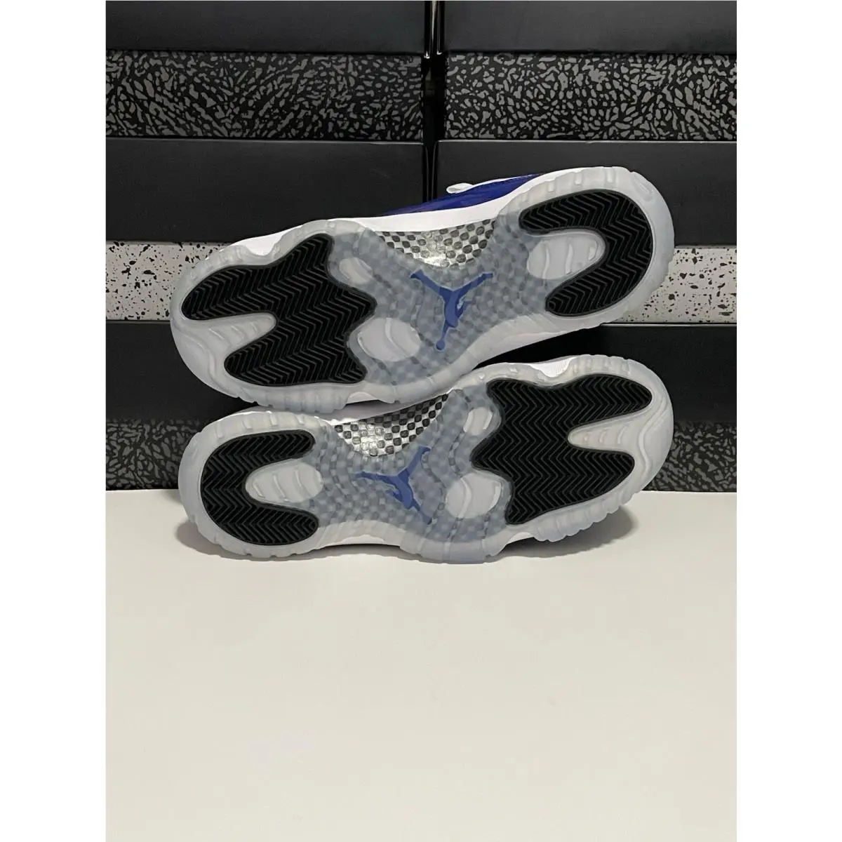 Nike shoes - Nike Air Jordan 11 Retro Low - AH7860-100 - White/Black-Concord 4