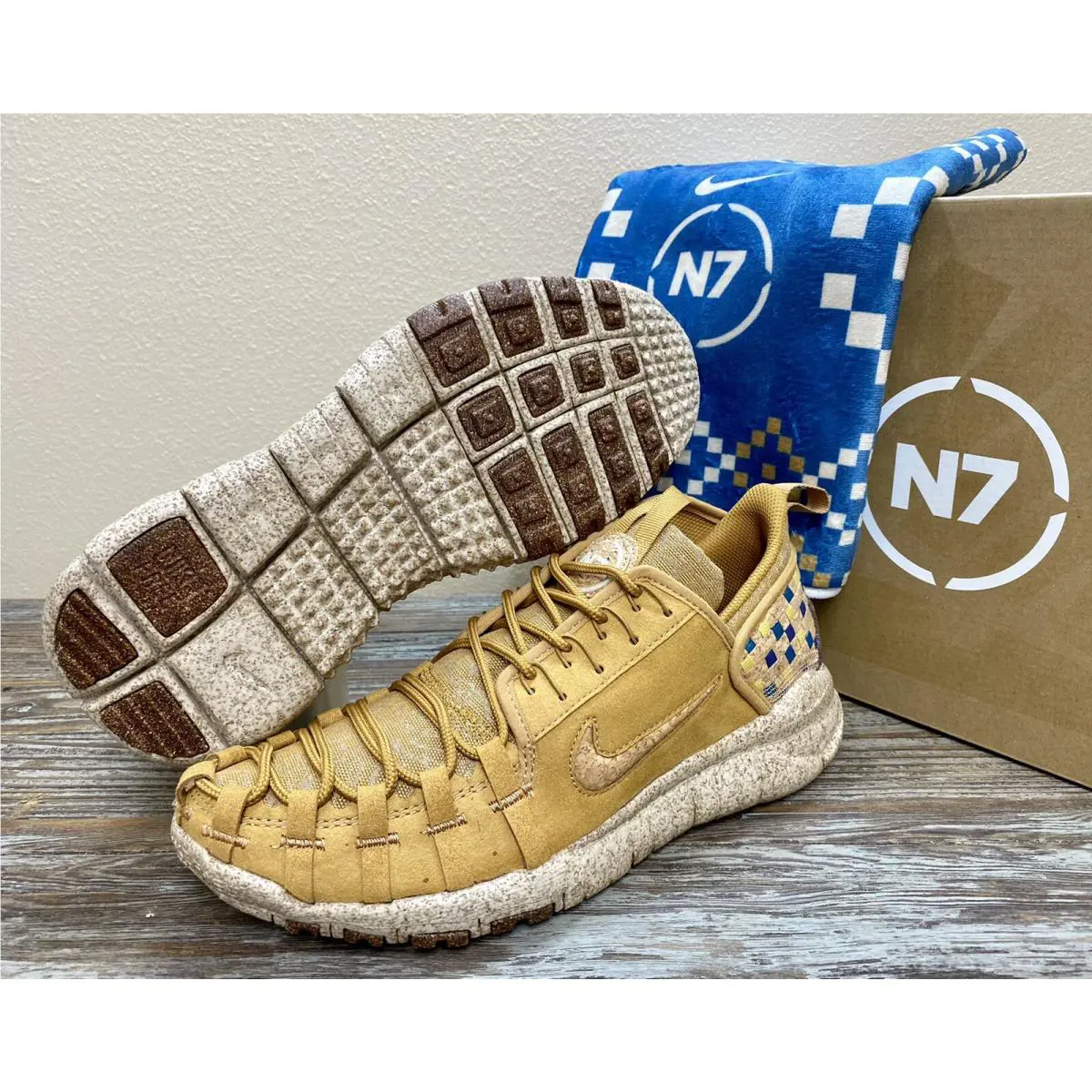 Nike shoes - Nike Free Carter Trail Moc N7 - DM3256-700 - Wheat 10