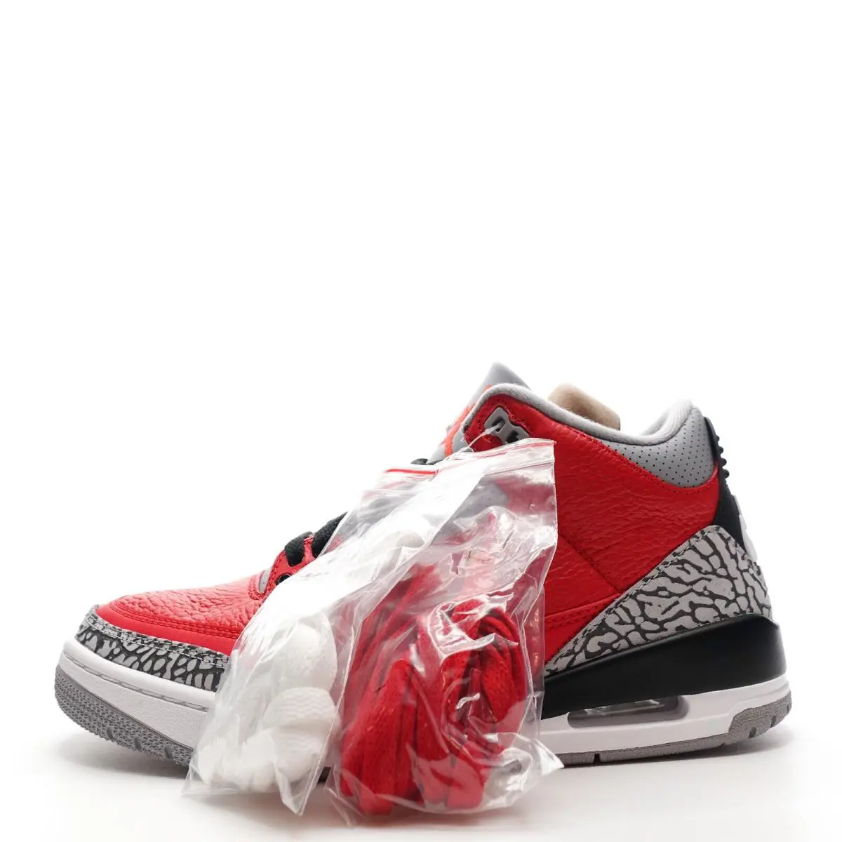 Nike shoes - Air Jordan 3 - Air - CK5692-600 - Red 3