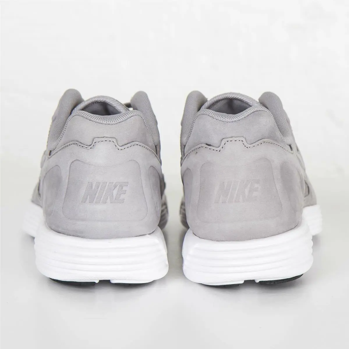 Nike shoes - Nike Lunar Flow - Lunar Flow - 833127-002 - Medium Grey 1