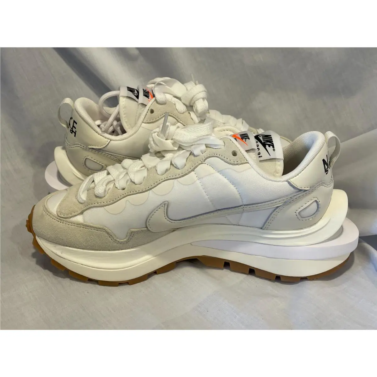 Nike shoes VaporWaffle - White 3