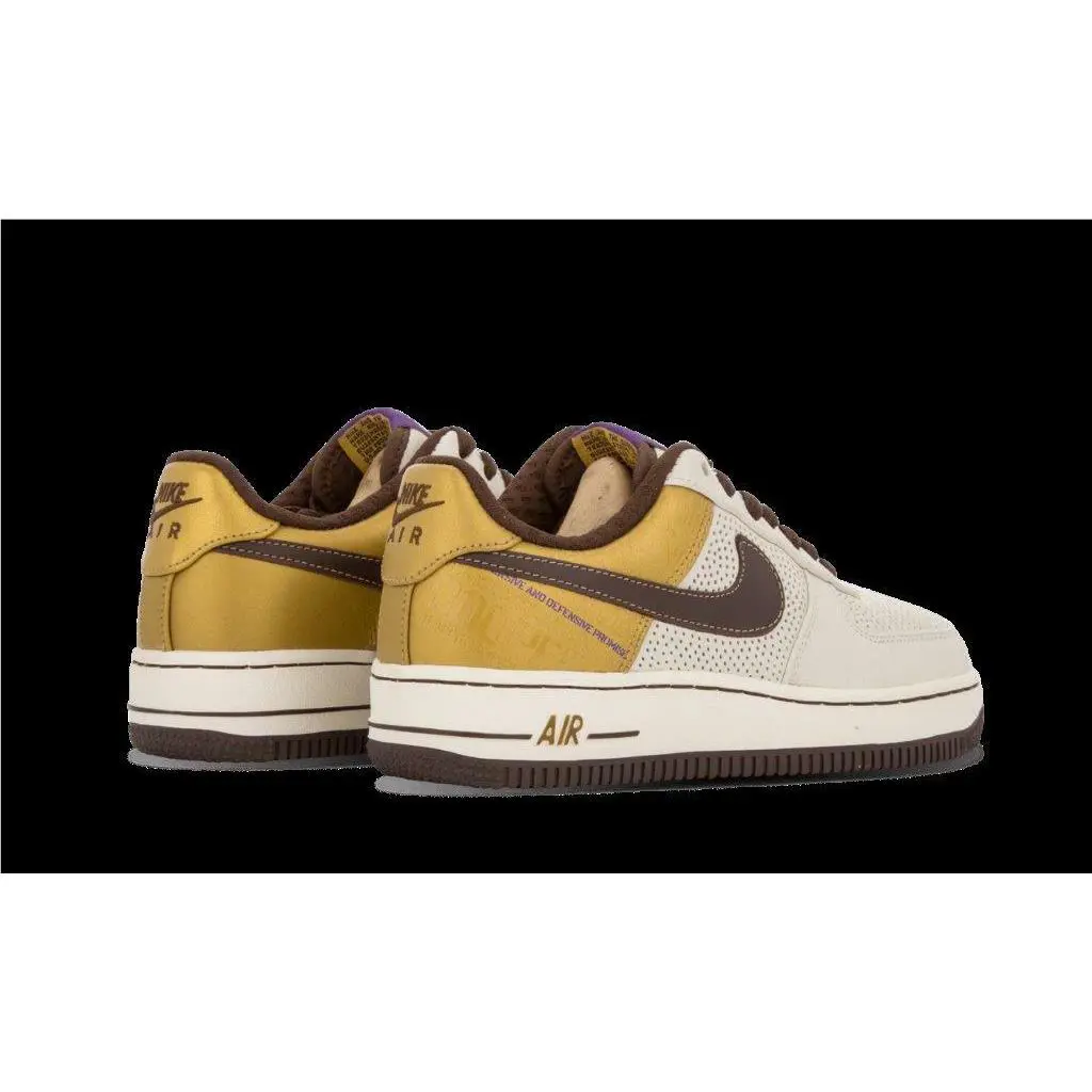 Nike shoes - Light Tan / Brown - Metallic Gold 1