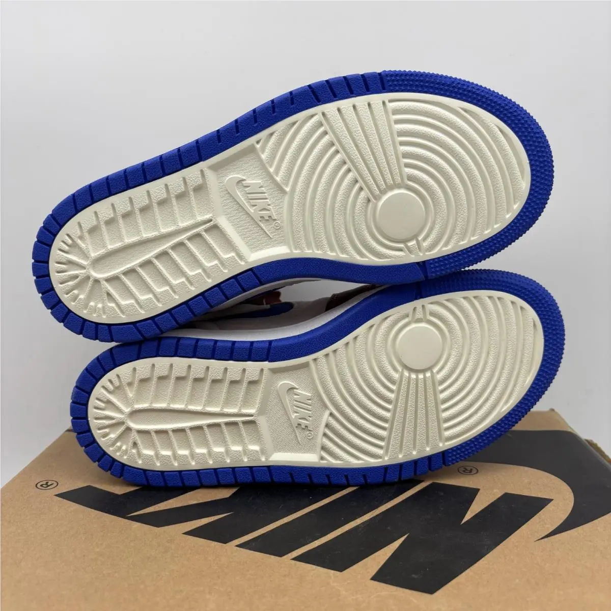 Nike shoes - Nike Air Jordan 1 Zoom Air CMFT - CT0979104 - Team Red (UPC: 195238335625) 5
