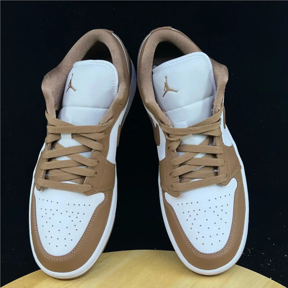 Nike shoes - Brown 6