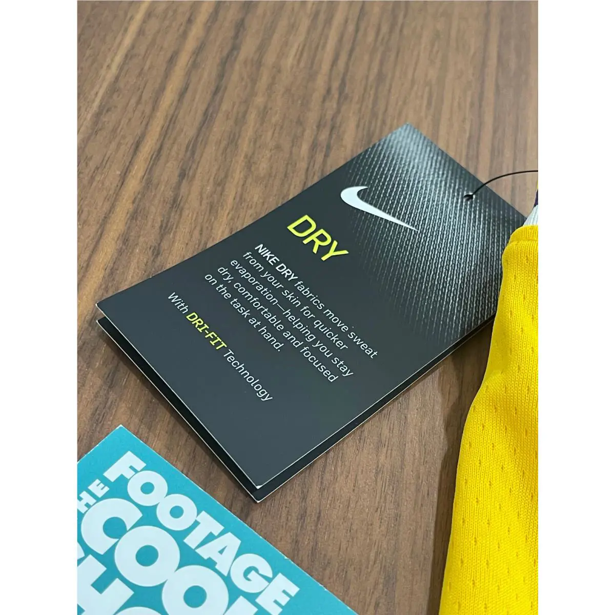 Nike clothing - Yellow 12