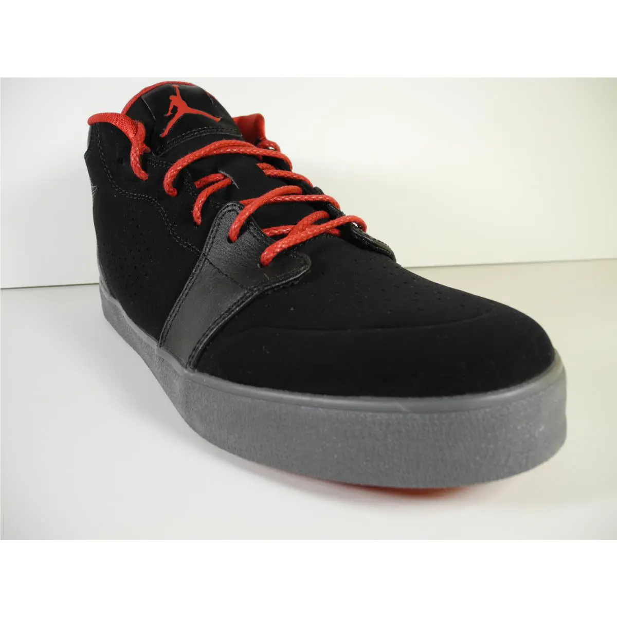 Nike shoes - Black (UPC: 091208644592) 3