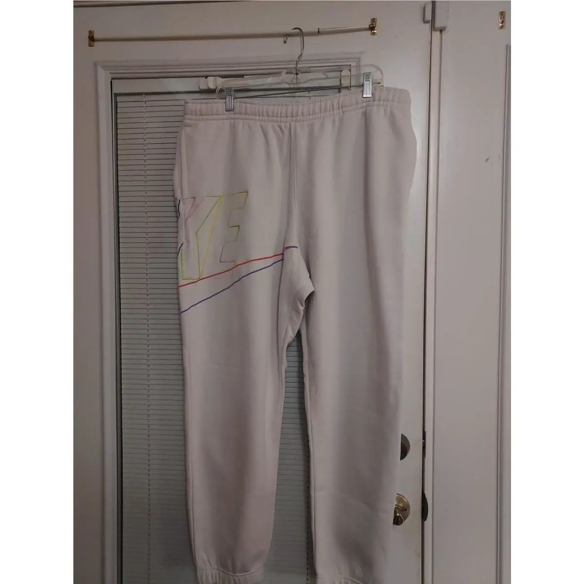 Nike clothing - White 6