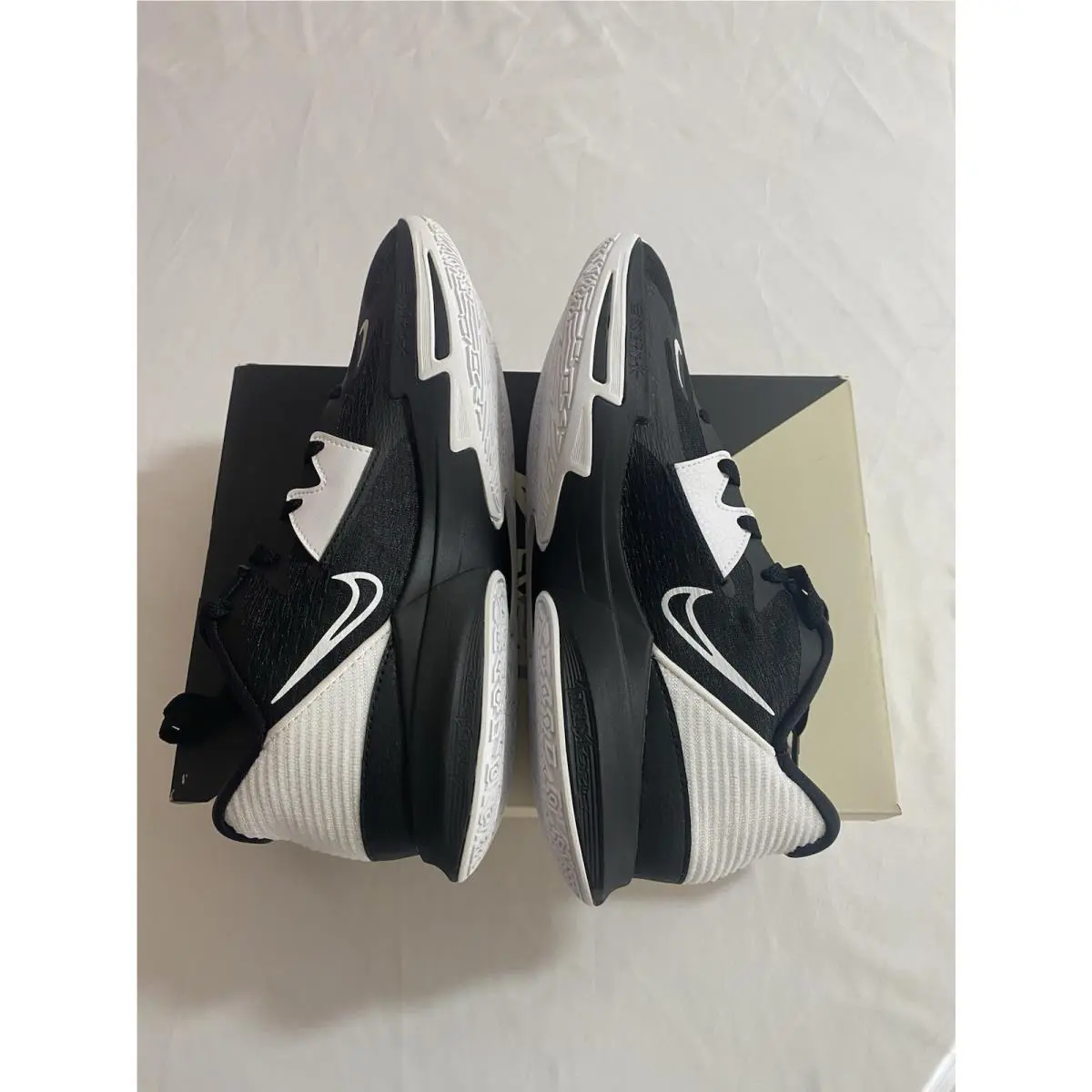 Nike shoes - Nike Kyrie Low - Kyrie Low - DO9617-002 - Black (UPC: 0196149037424) 4