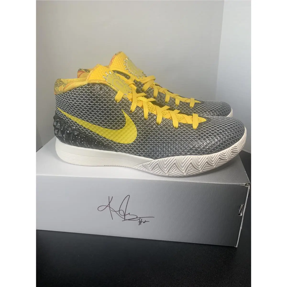 Nike shoes - Nike Kyrie 1 - Kyrie - Yellow 5