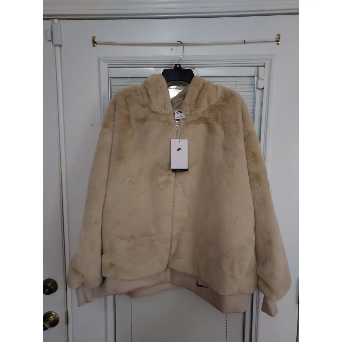 Nike clothing - Brown 1
