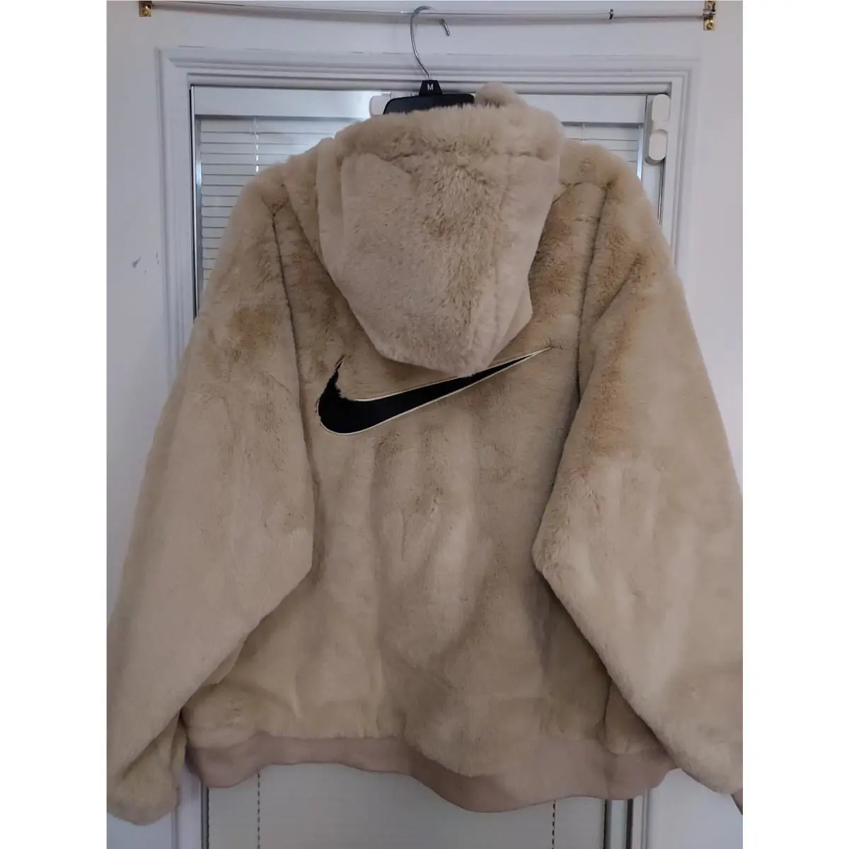 Nike clothing - Brown 4