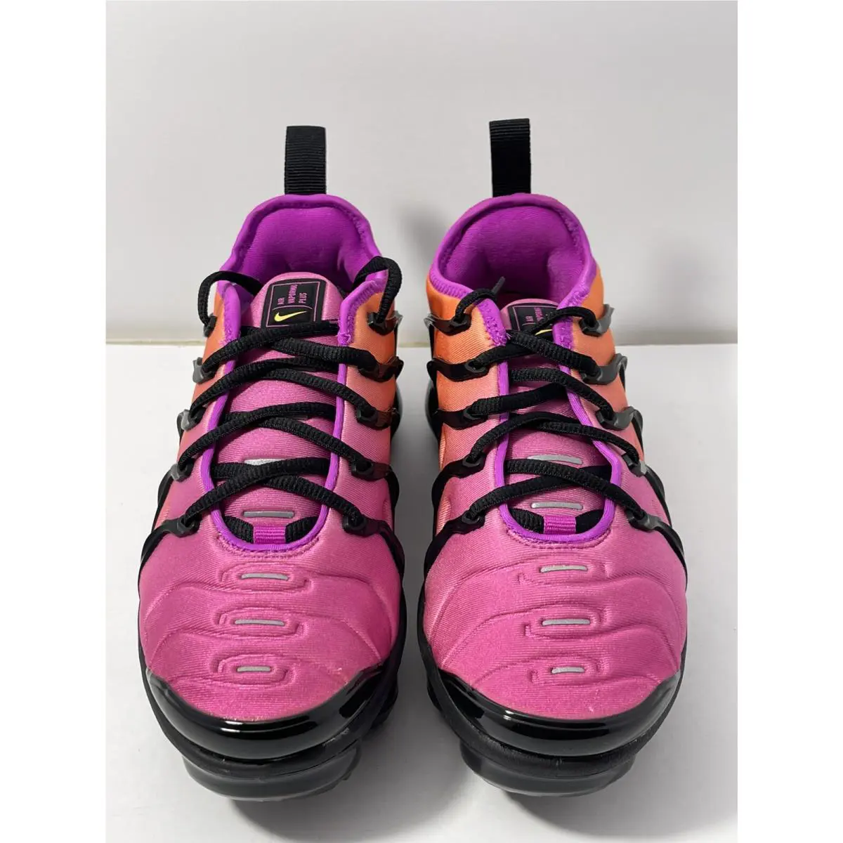 Nike shoes - Nike Air Vapormax Plus - Air Vapormax Plus - AO4550-004 - Pink 1