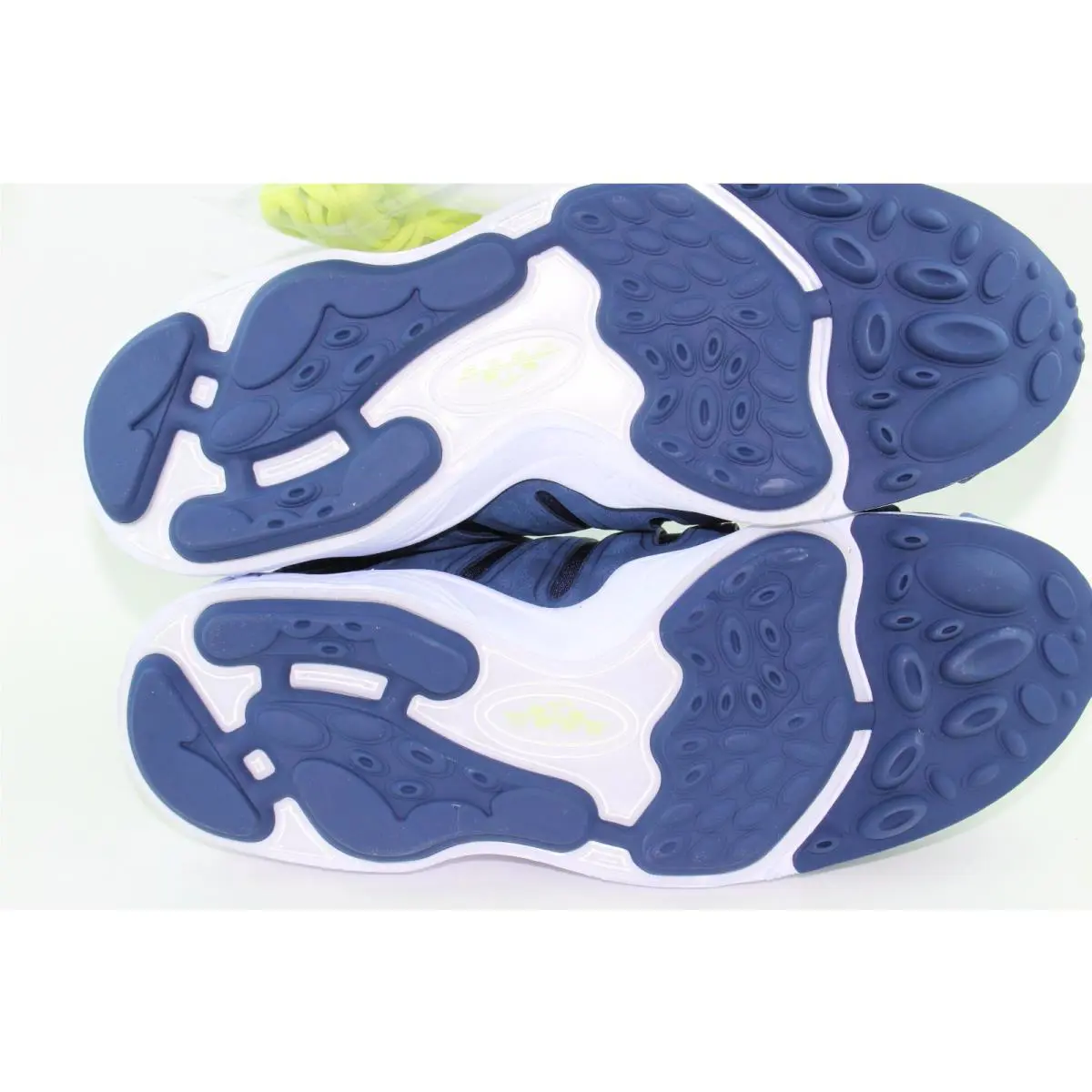 Nike shoes - MIDNIGHT NAVY (UPC: 884500661554) 3