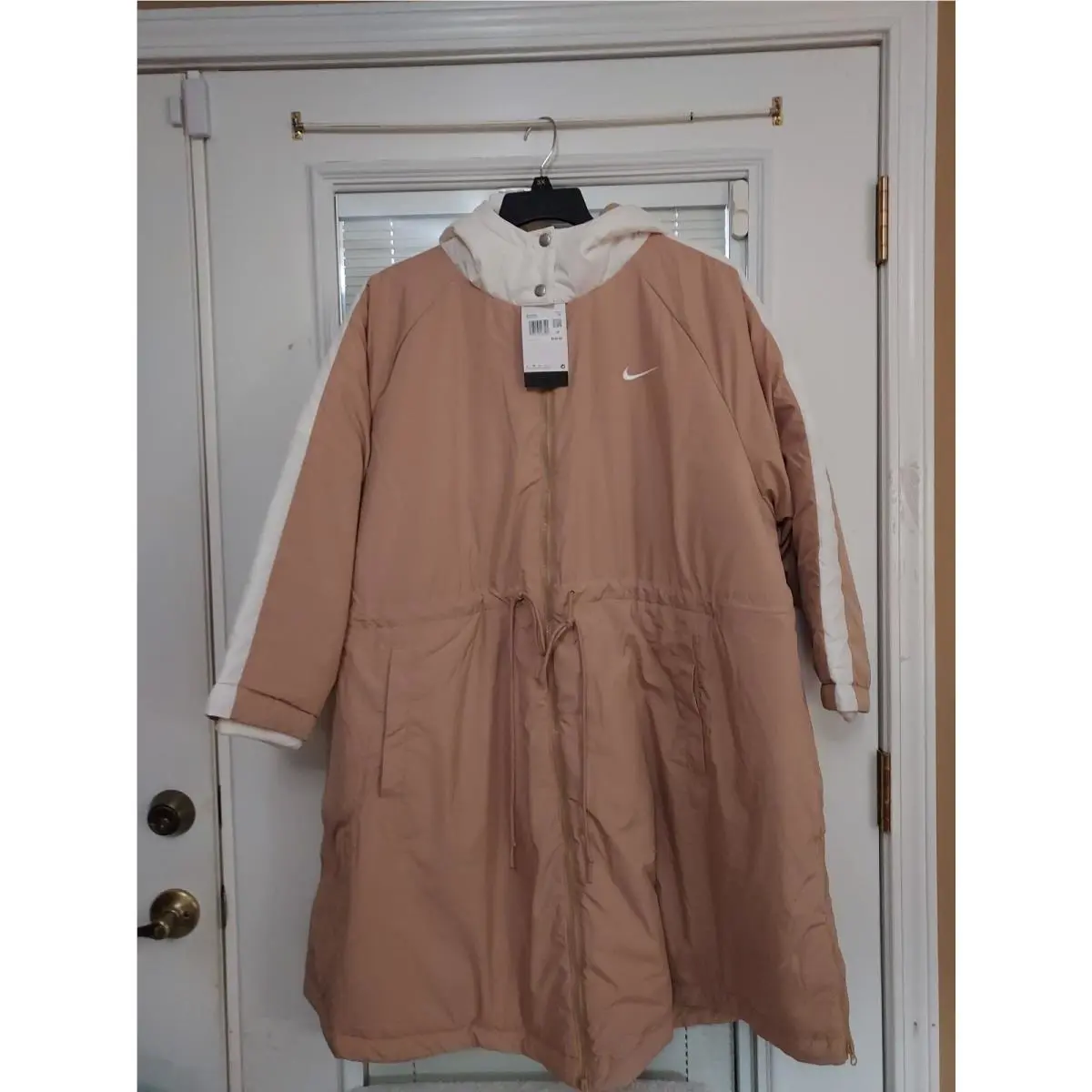 Nike clothing - Brown 7