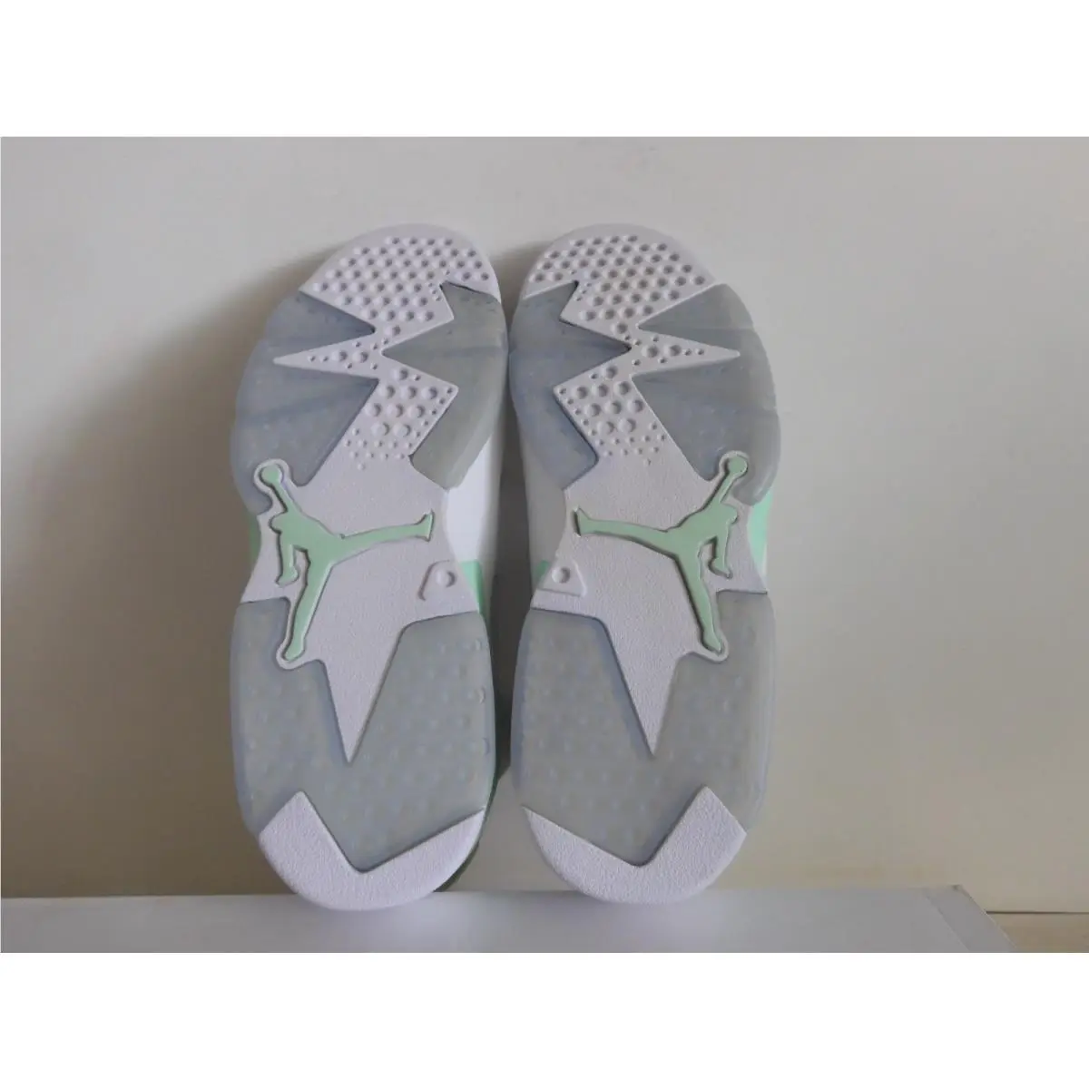 Nike shoes - Air Jordan 6 - Air - DQ4914-103 - White (UPC: 195866350410) 5