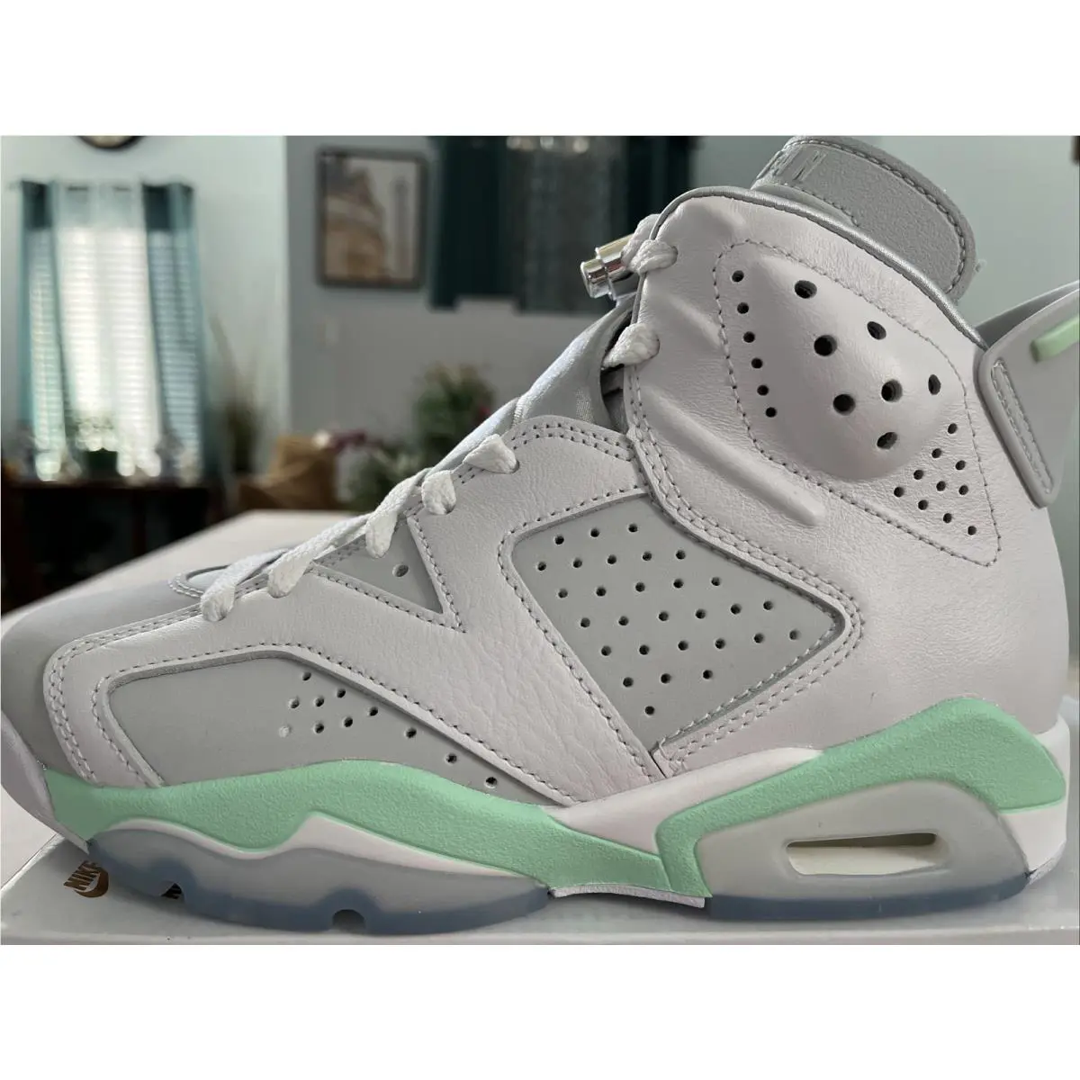 Nike shoes - Air Jordan 6 Retro - Air Retro - DQ4914 103 - White Pure Platinum Mint Foam 2