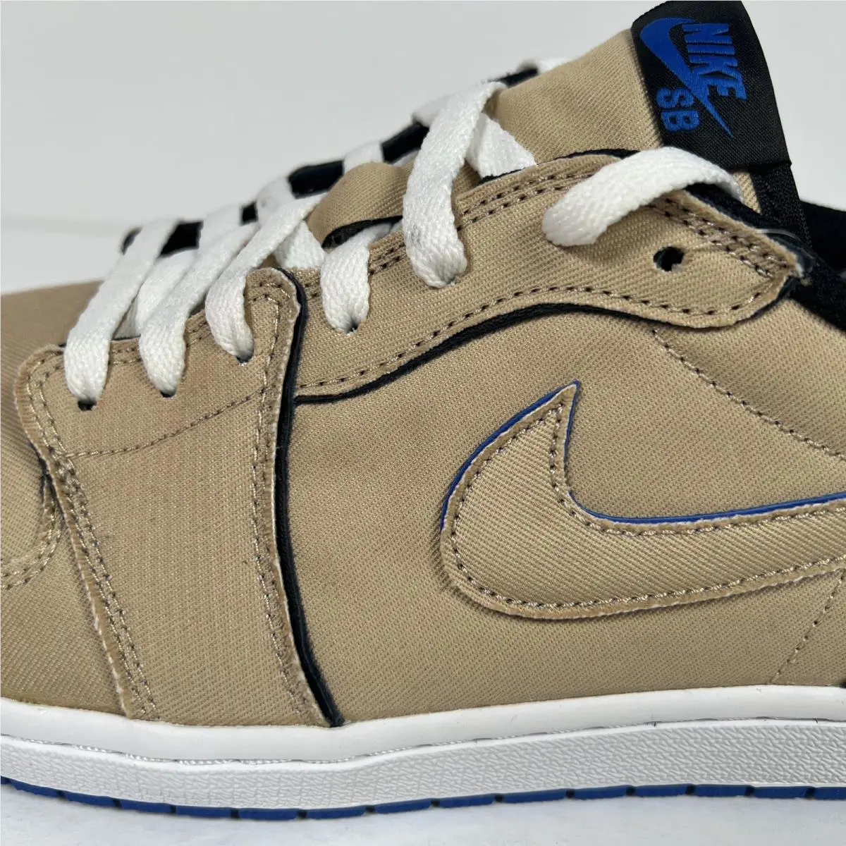 Nike shoes - Air Jordan 1 - Air - CJ7891-200 - Brown 9