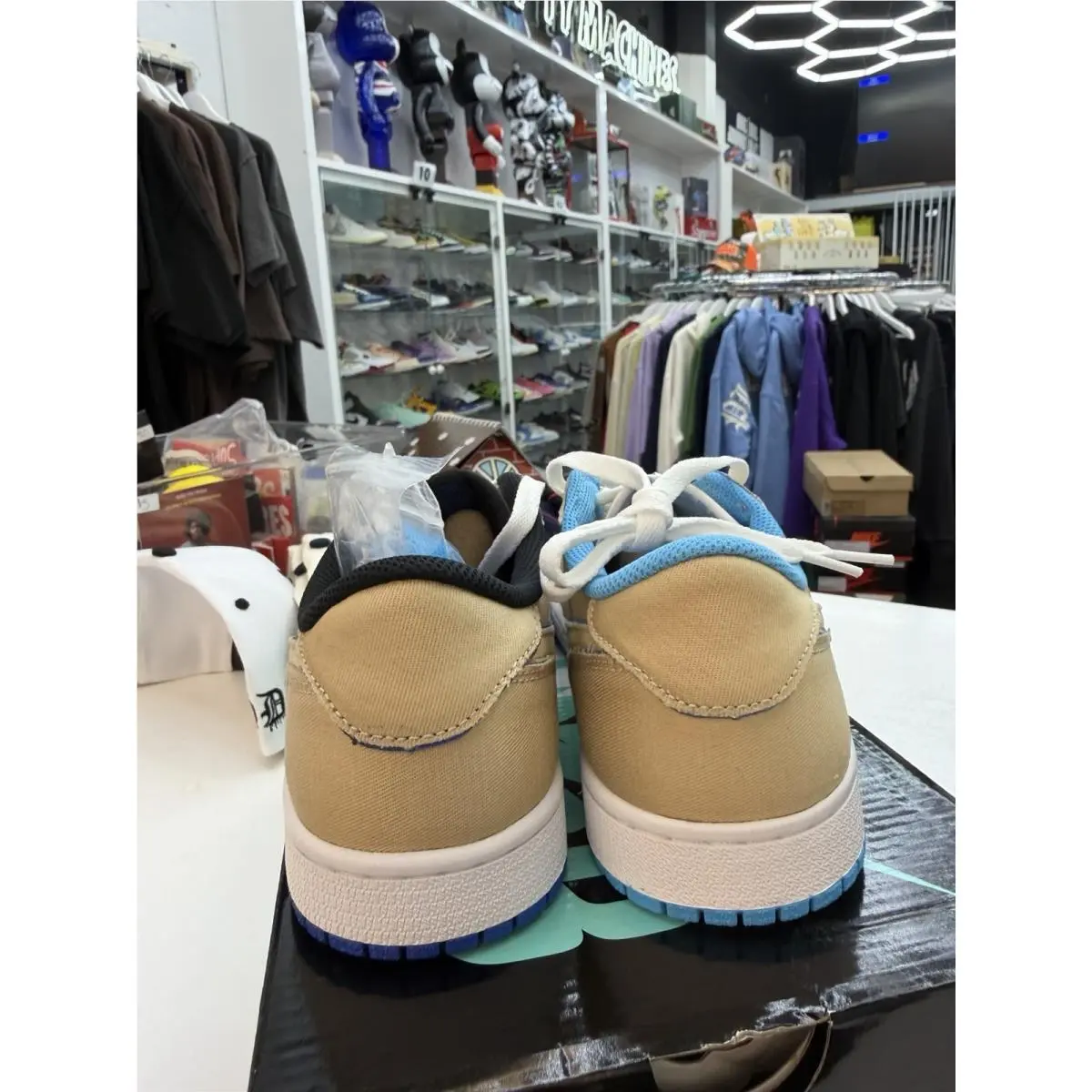 Nike shoes - Air Jordan 1 - Air - CJ7891-200 - Brown 0