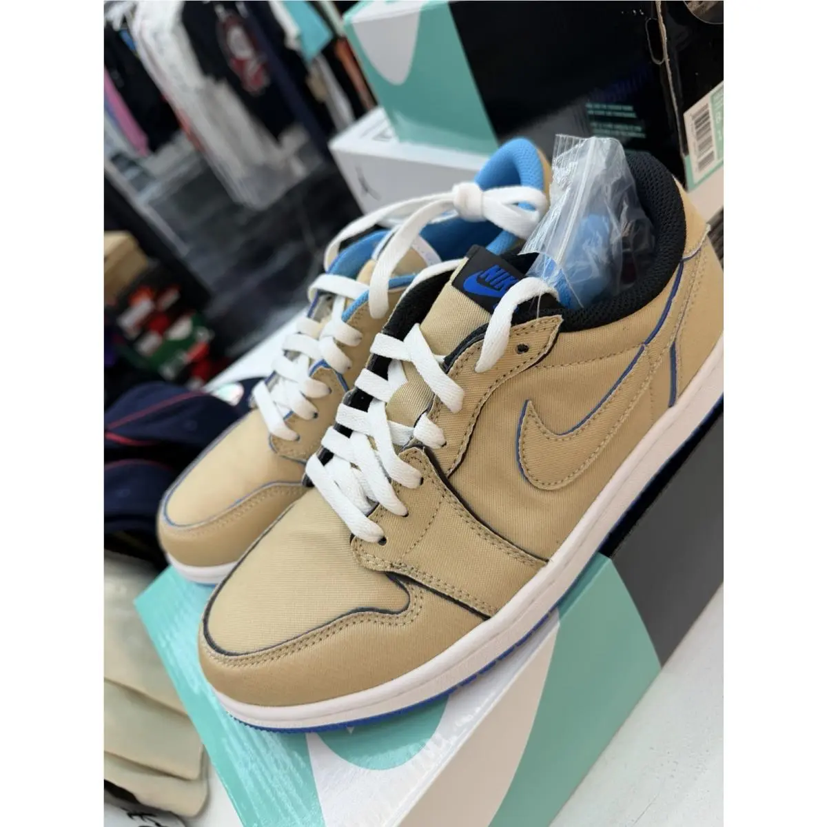 Nike shoes - Air Jordan 1 - Air - CJ7891-200 - Brown 2