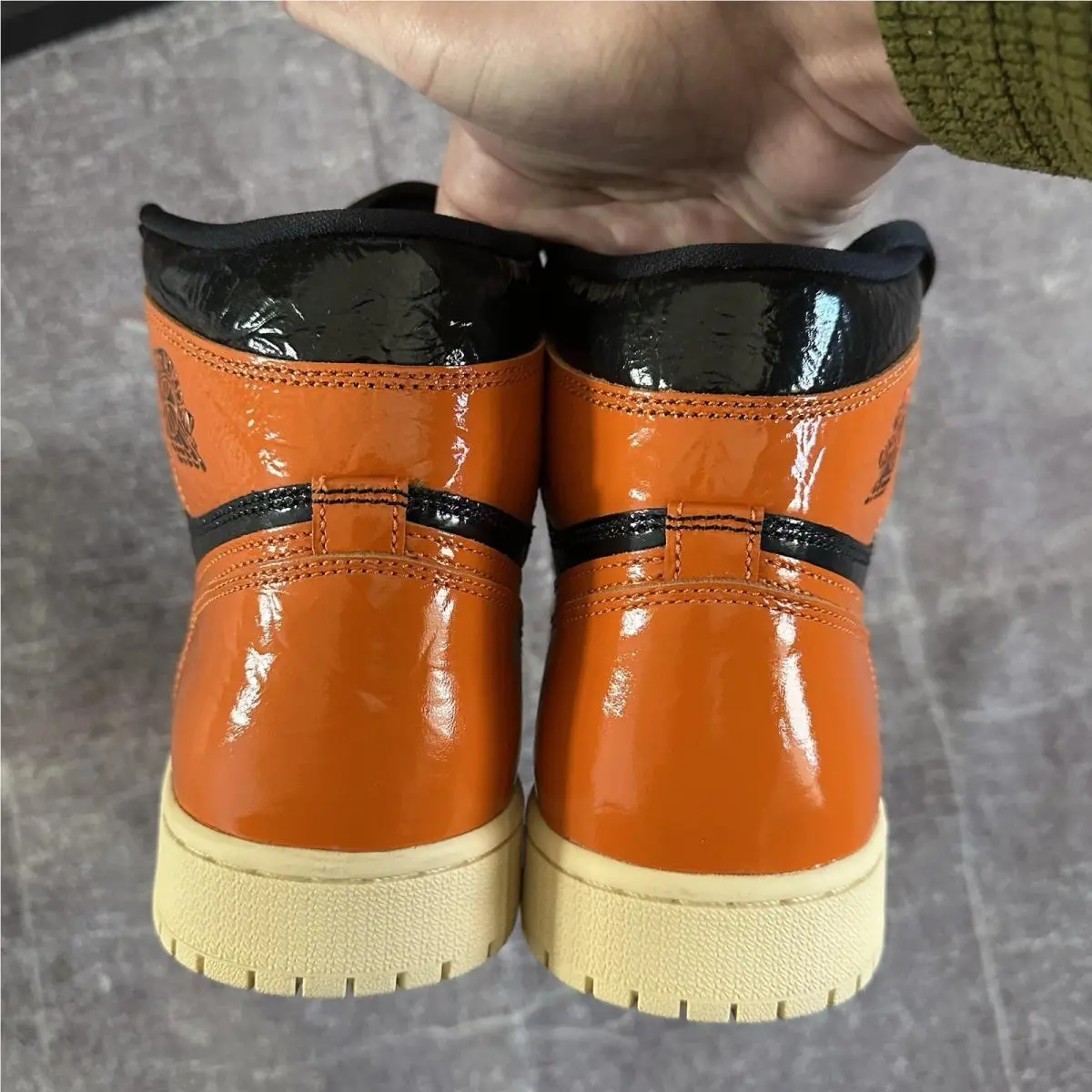 Nike shoes - Air Jordan 1 - Air - 555088-028 - Orange 3