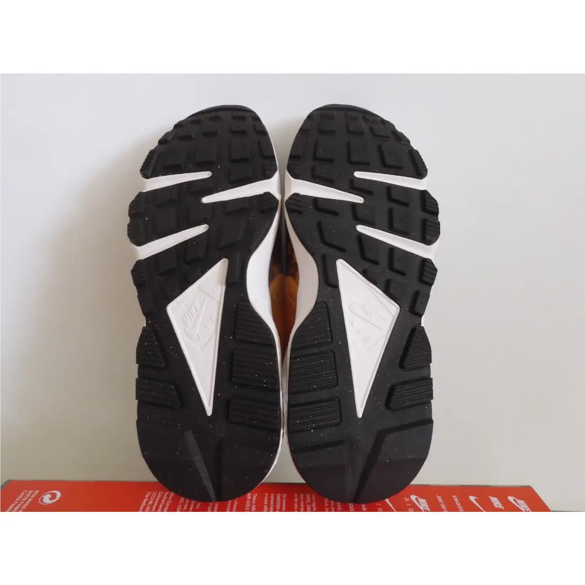 Nike shoes - Nike Air Huarache - Air Huarache - DQ9317-001 - Gray (UPC: 195867251990) 5