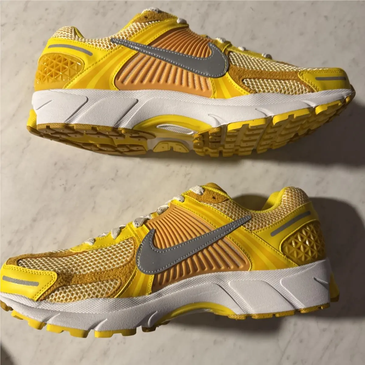 Nike shoes - Nike Zoom Vomero - Zoom Vomero - FJ4453-765 - Yellow 0