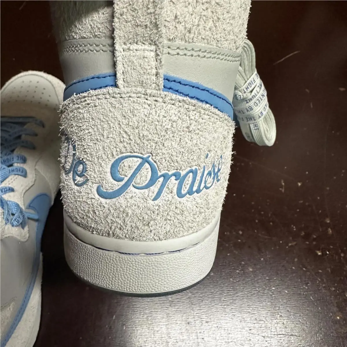 Nike shoes - NA - Gray 5