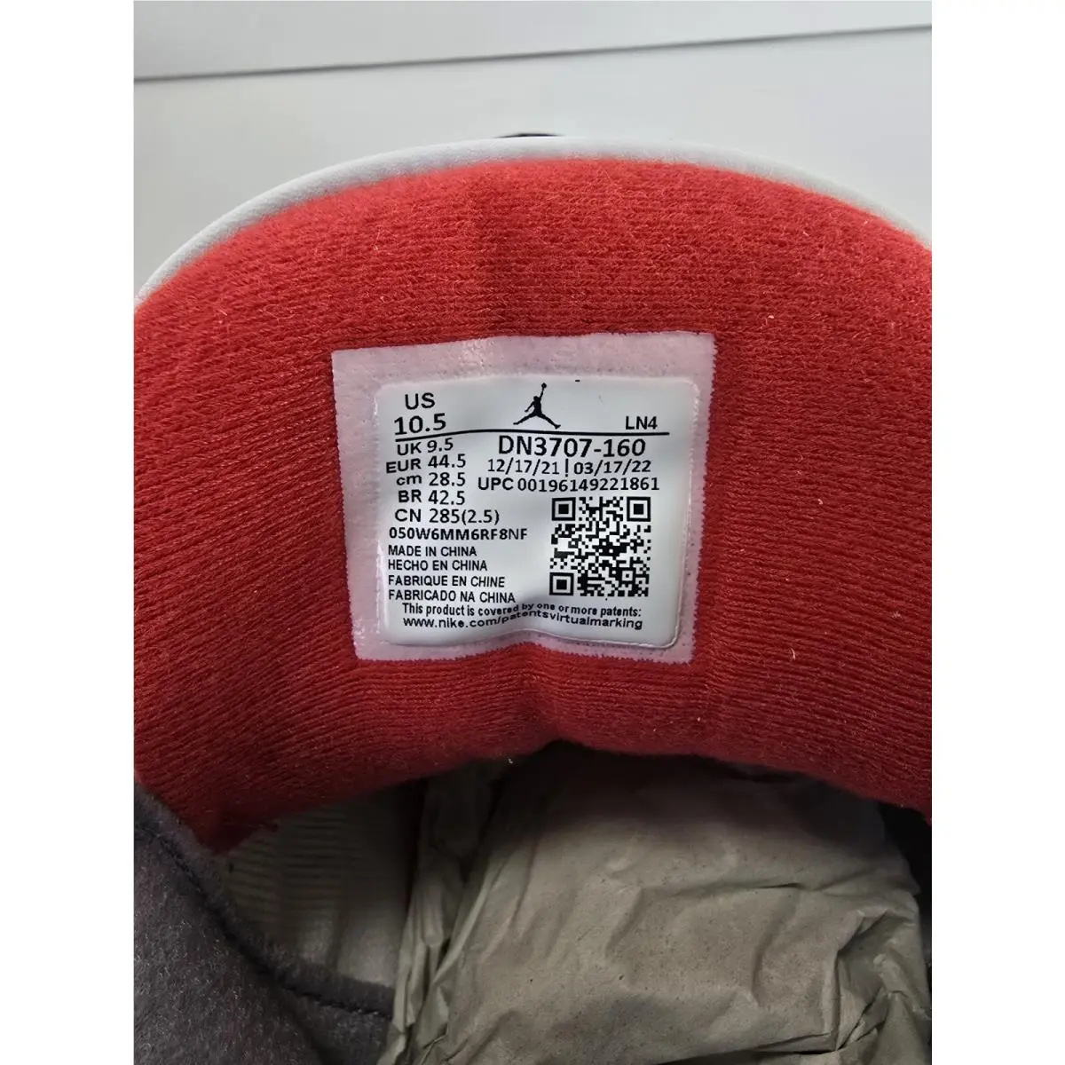 Nike shoes - Air Jordan 3 - Air - DN3707-160 - Red (UPC: 196149221861) 11