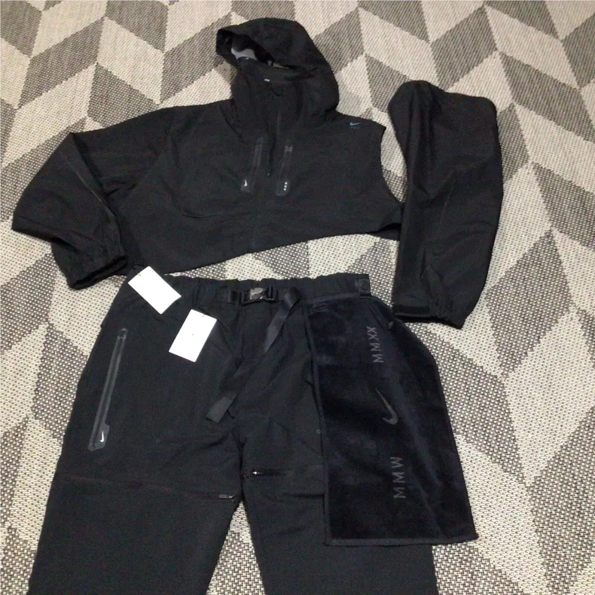 Nike clothing - Black 5