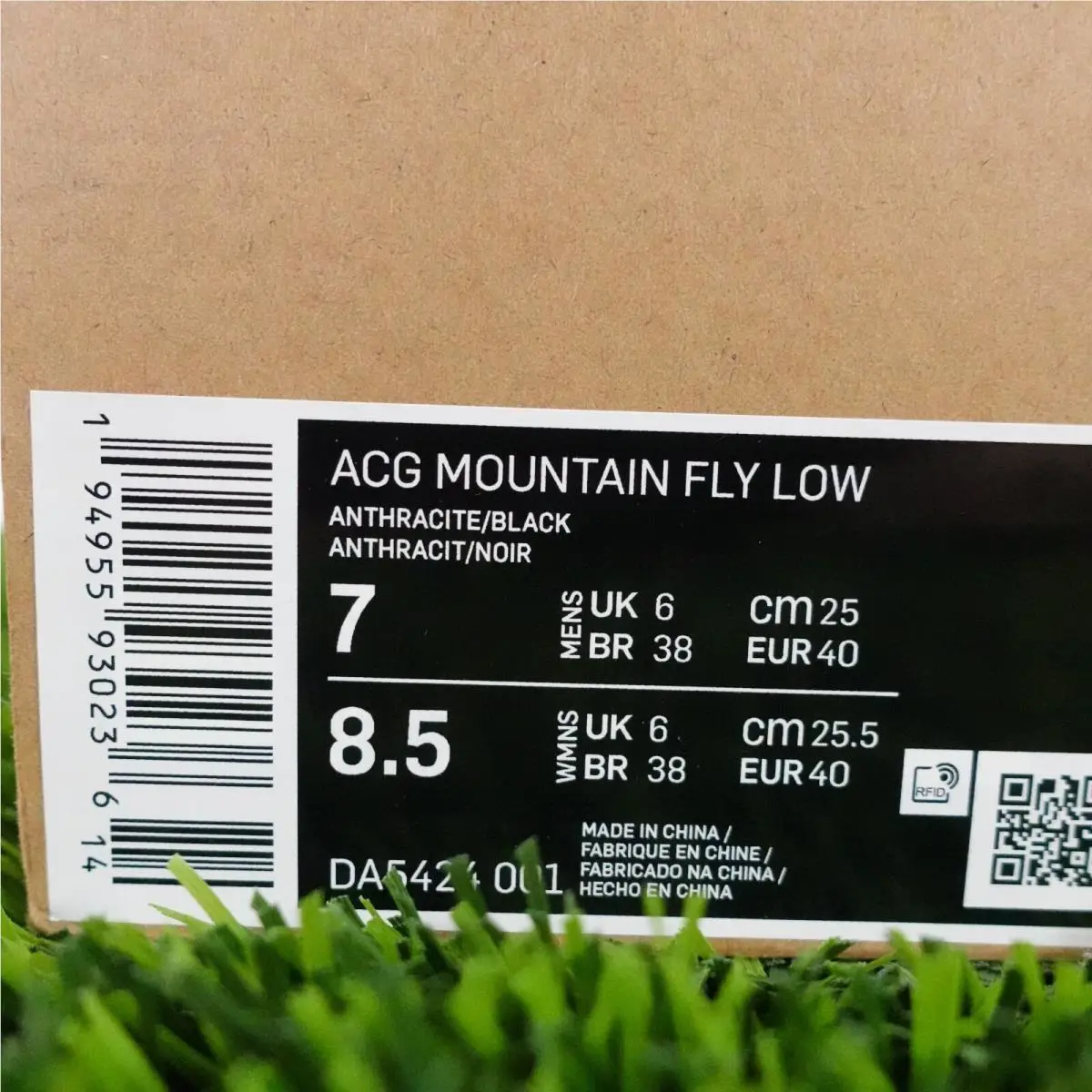 Nike shoes - Nike ACG Mountain Fly Low - DA5424-001 - Anthracite/Black 9