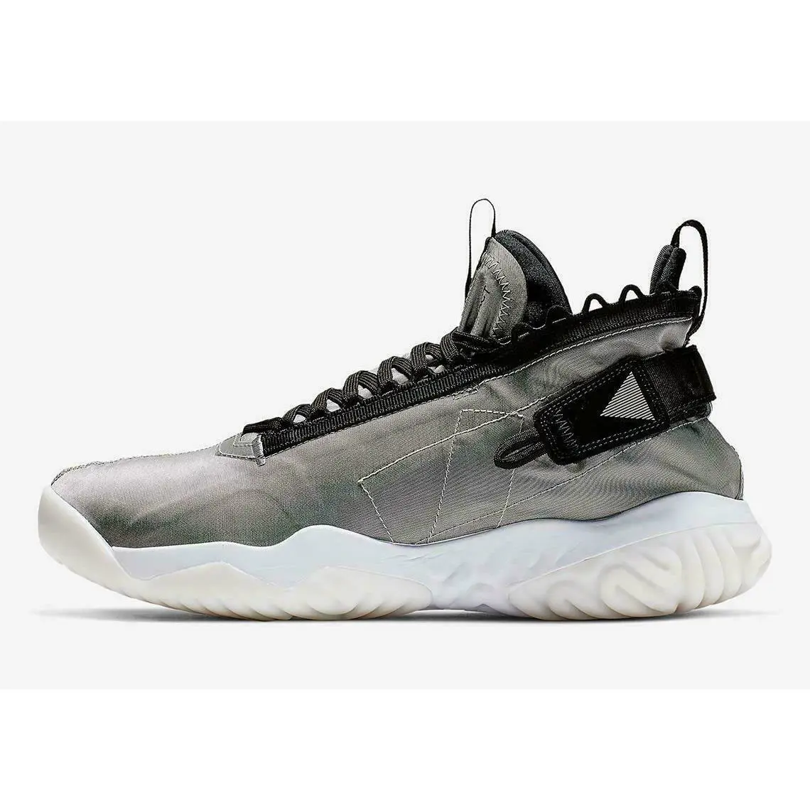 Nike shoes - WOLF GREY/METALLIC SILVER/BLACK/WHITE 1