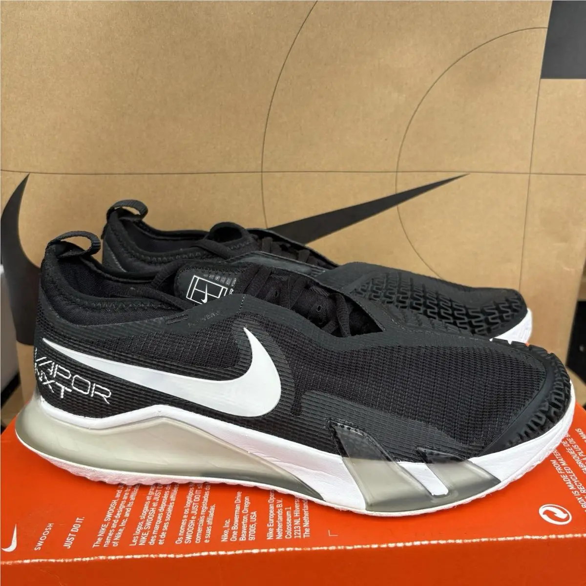 Nike Court React Vapor Nxt HC Tennis Men Size 6 Womens Size 7.5 CV0724-002