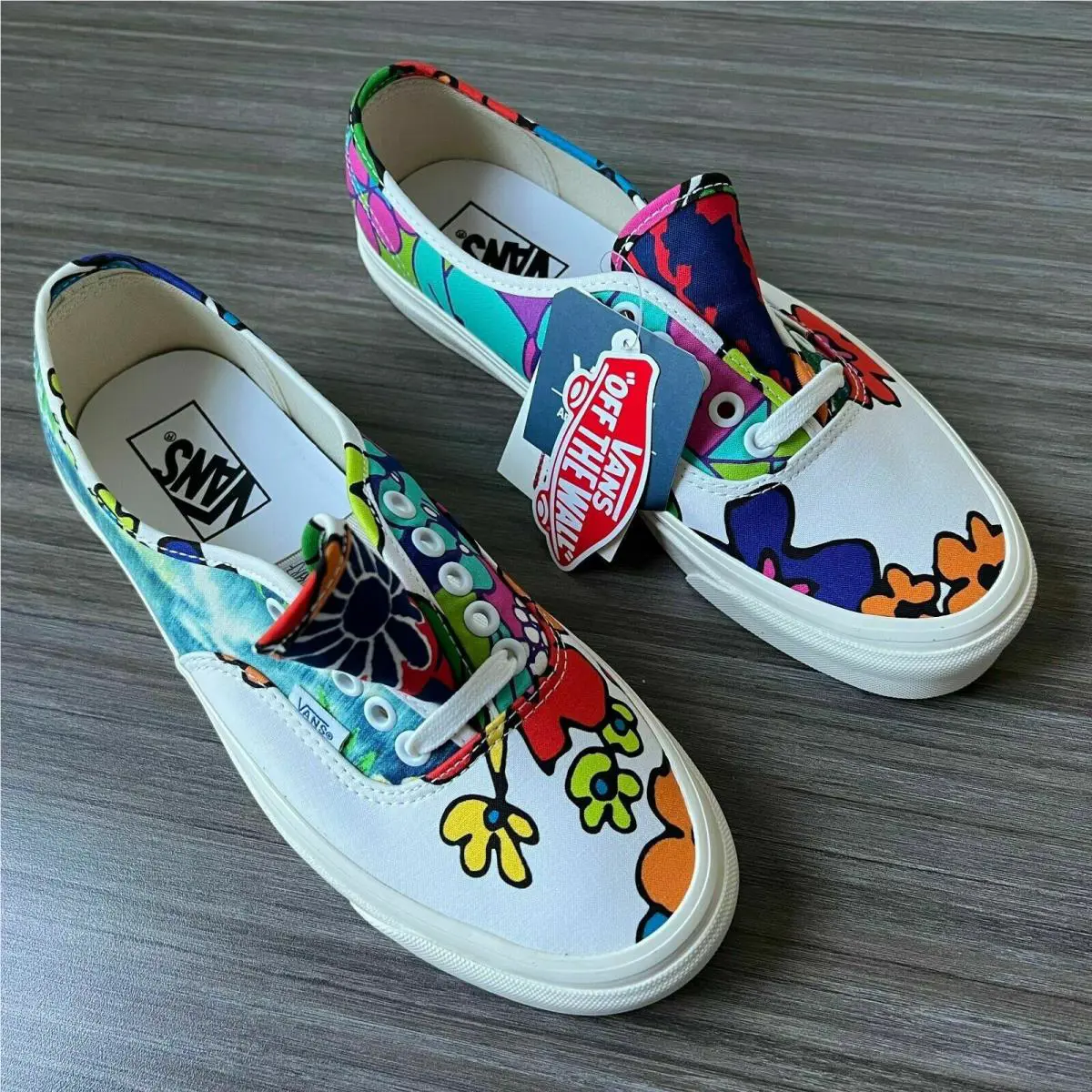 Vans shoes - VANS AUTHENTIC 44 DX - AUTHENTIC - VN0A4U381HP1 - Multicolor 0