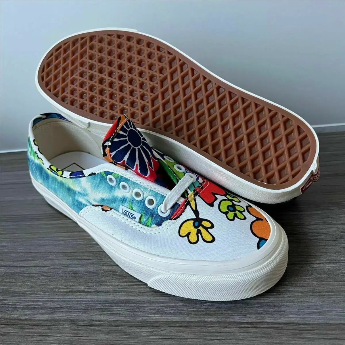 Vans shoes - VANS AUTHENTIC 44 DX - AUTHENTIC - VN0A4U381HP1 - Multicolor 1