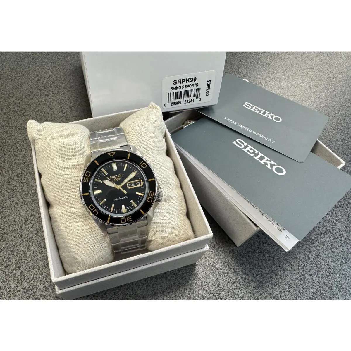 Seiko 5 Automatic Black Dial Steel Bracelet Men`s Watch SRPK99 Made In Japan