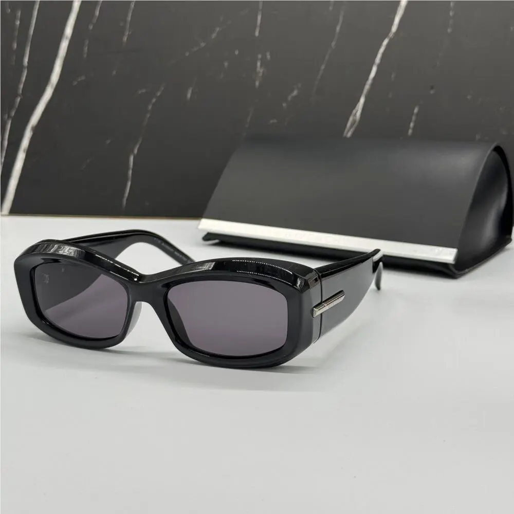 GV40044U 01A Givenchy Women Sunglasses Black Eyewear Givenchy