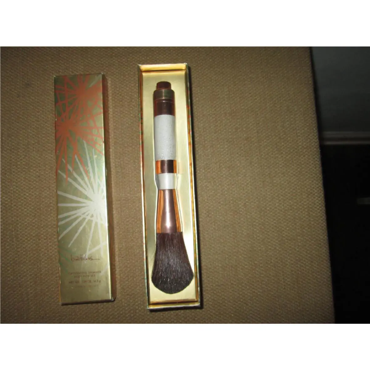 Victoria`s Secret Breathless Captivating Shimmer Body Powder .159 Oz / 4.5 g