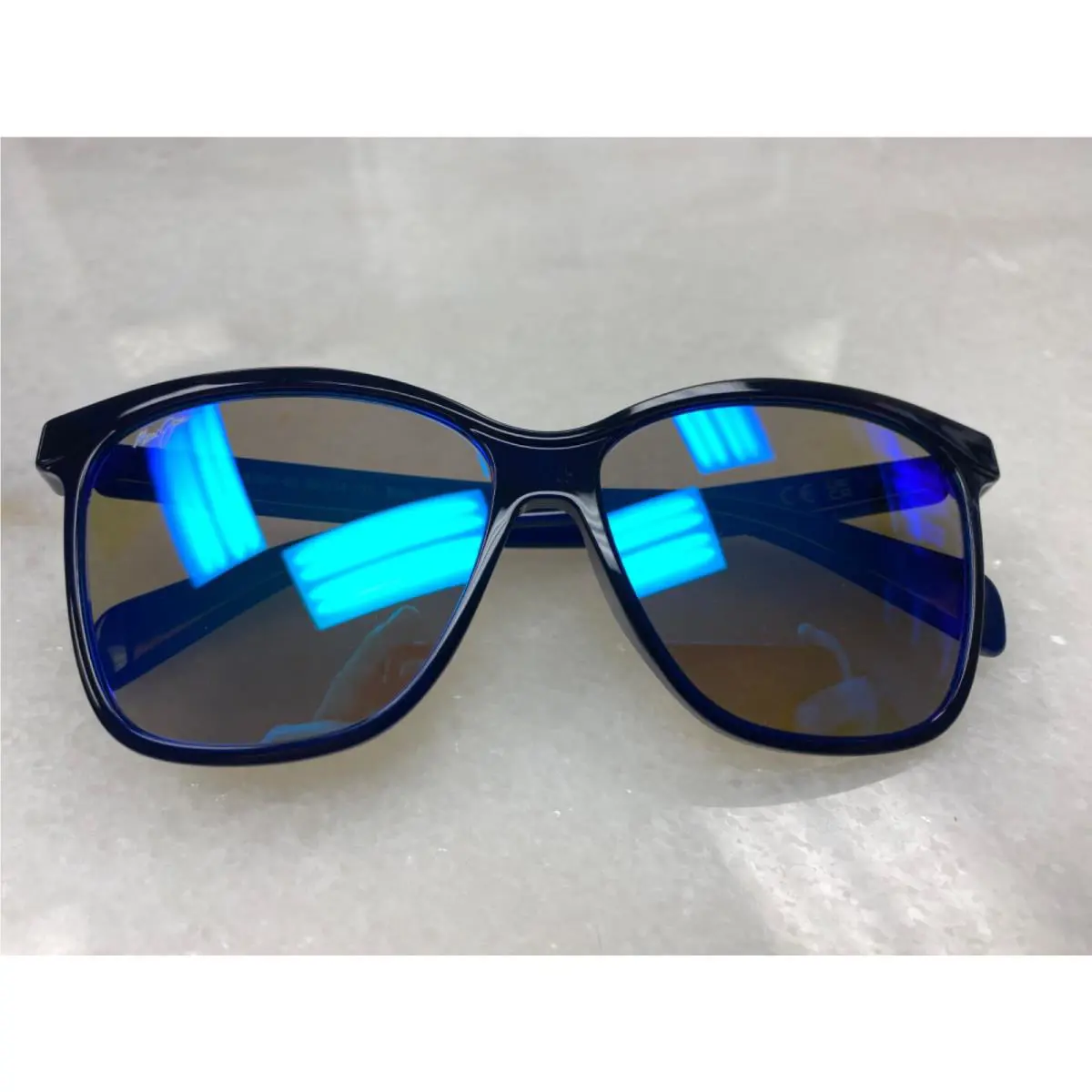 Maui Jim MJ601-03 Liquid Sunshine - Translucent Navy - Blue Hawaii