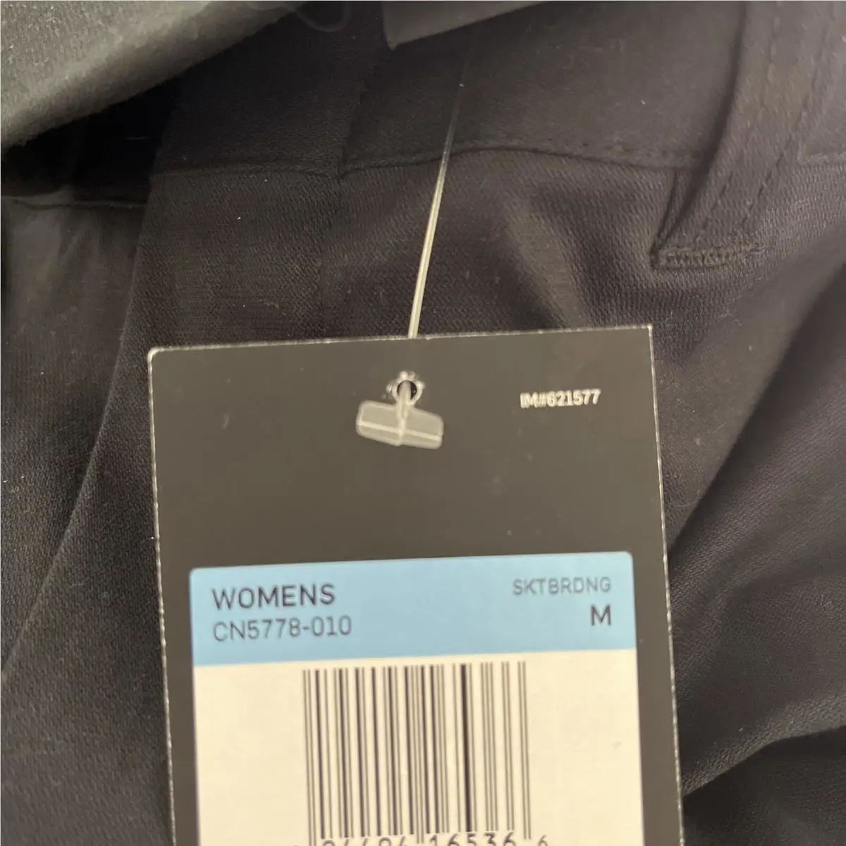 Nike clothing - CN5778010 - CN5778010 - Black (UPC: 0194494165342) 16