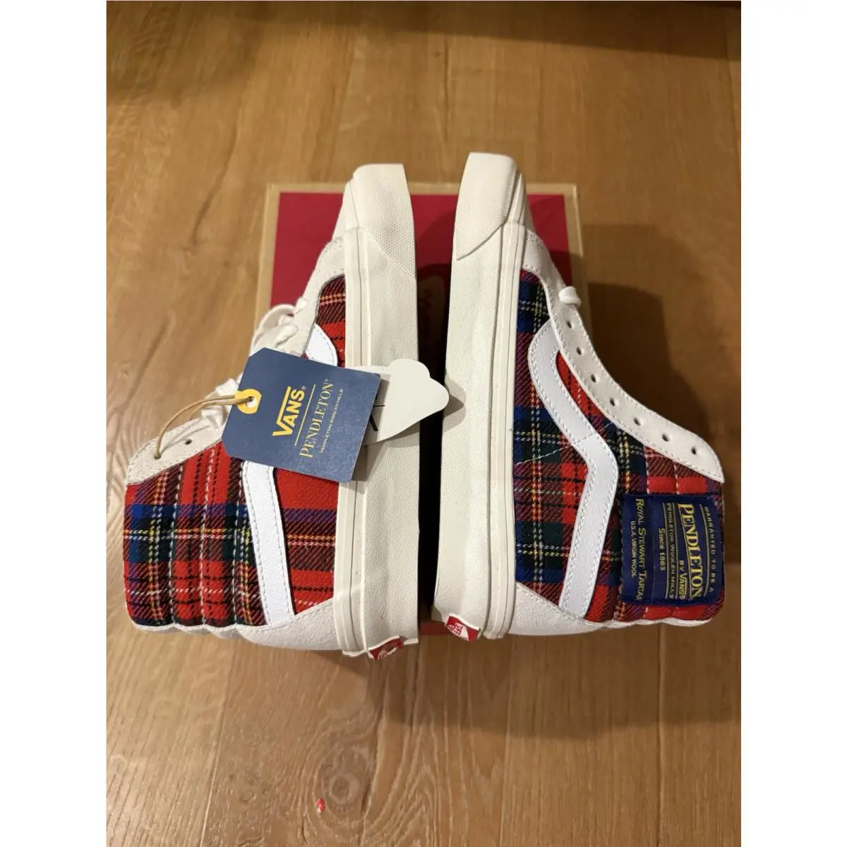 Vans shoes - VANS Sk8-Hi - VN0A38GF9GT - White 3