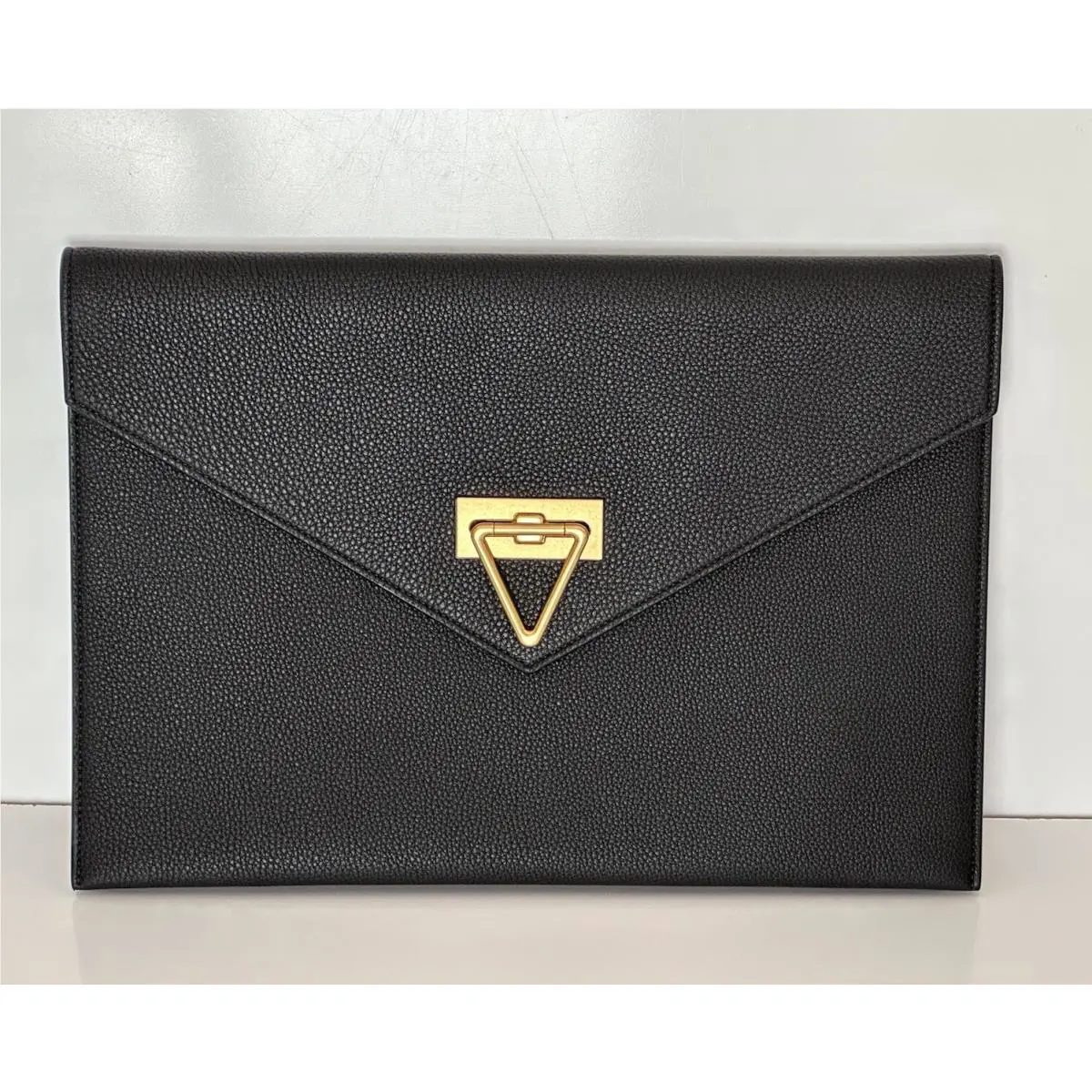 Bottega Veneta Saint Germain Calf Leather Pouch Case Black 690582