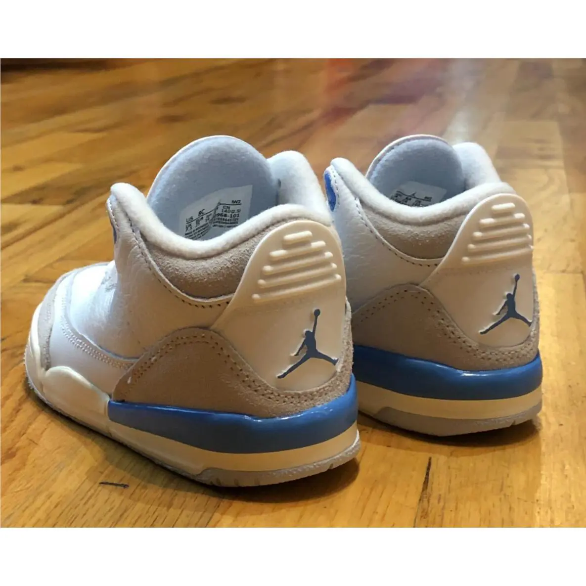 Nike shoes - Air Jordan 3 - Air - Black 2