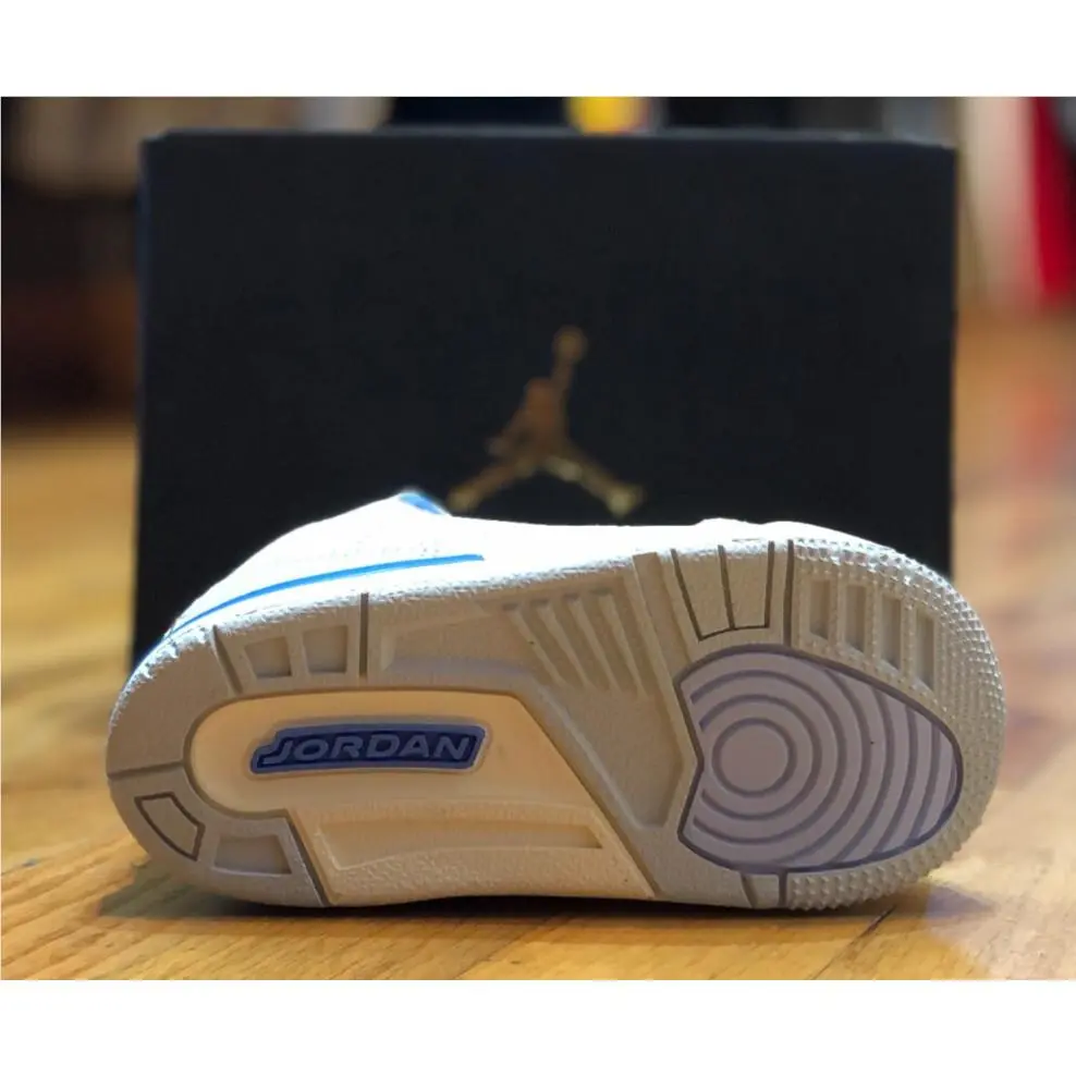 Nike shoes - Air Jordan 3 - Air - Black 14