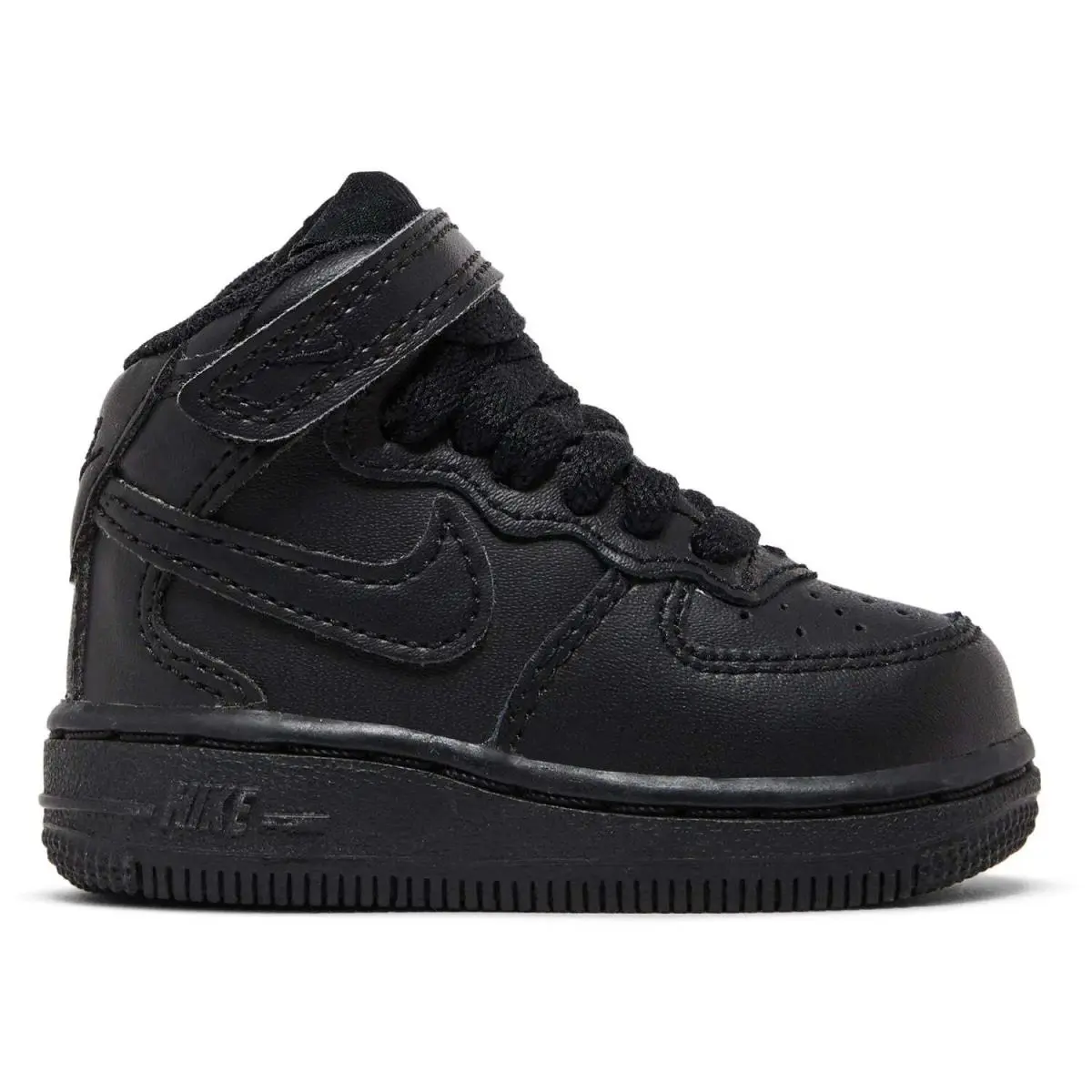 Nike shoes - Black/Black 4