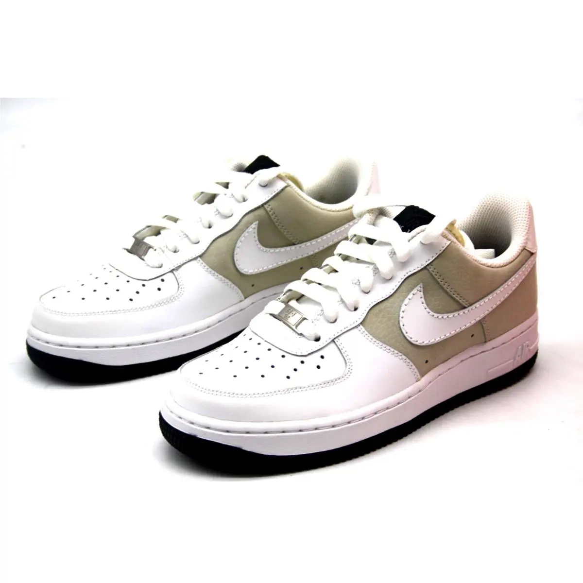 Nike Air Force 1 Low GS White/white-light Bone Big Kids Shoe Size 5.5 - WHITE/WHITE-LIGHT BONE