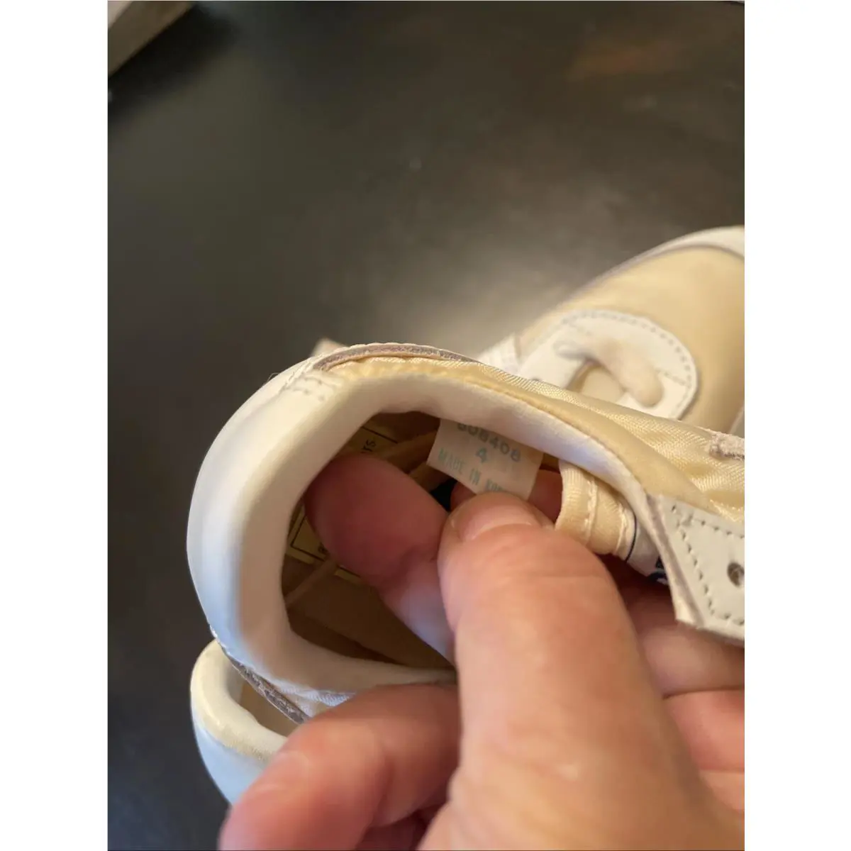 Converse shoes - White 1
