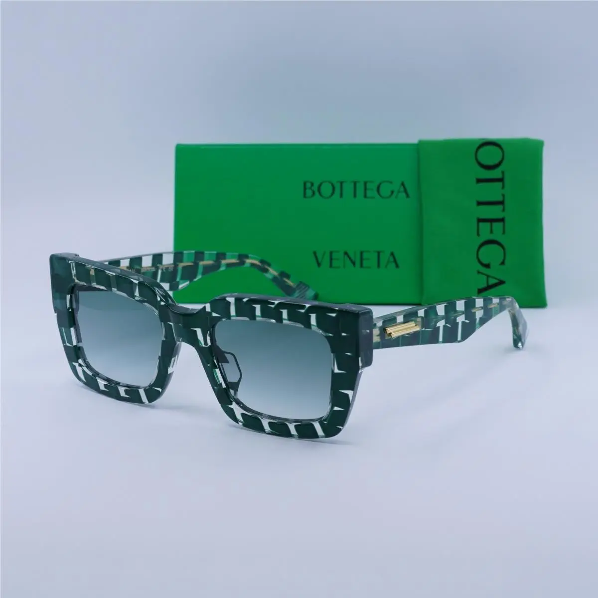 Bottega Veneta BV1212S 008 Dark Green Pattern on Transparent/green Gradient