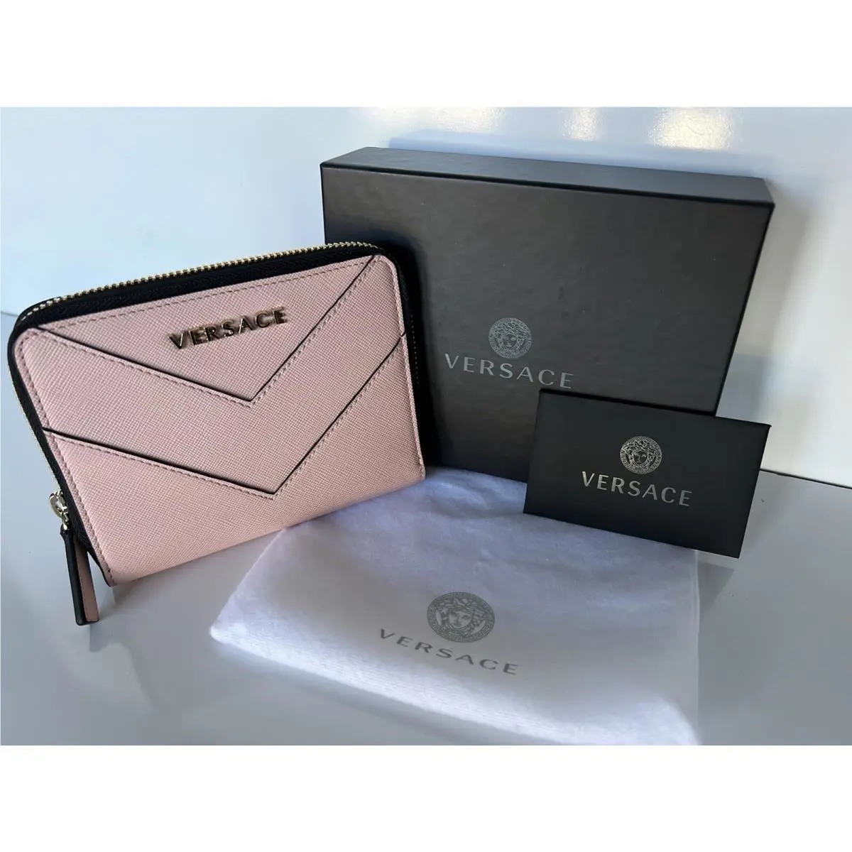 Versace Blush Pink Calf Leather Medium Zipper Wallet Made in Italy 593