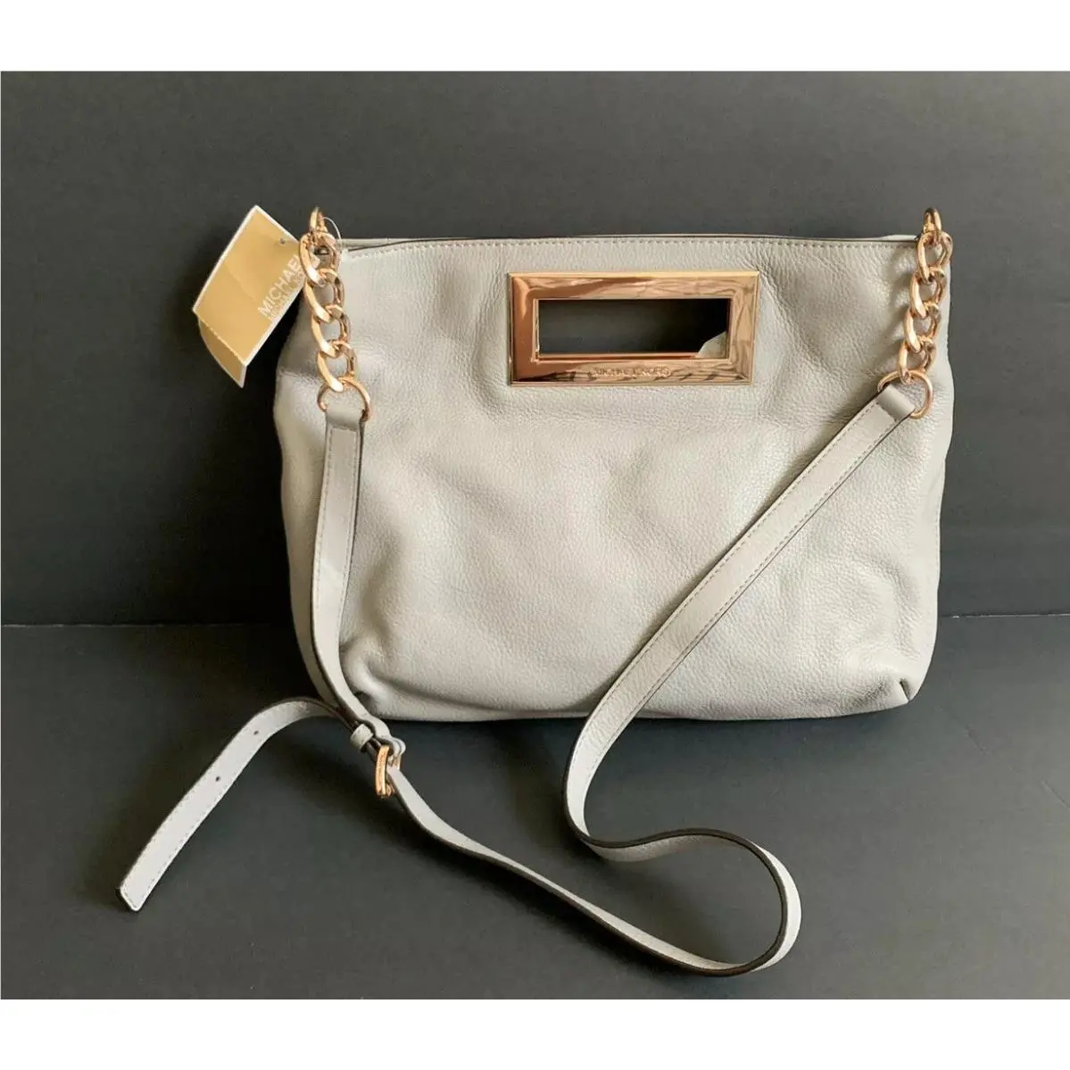 Michael Kors Women’s Berkley LG Messenger Leather Pearl Grey