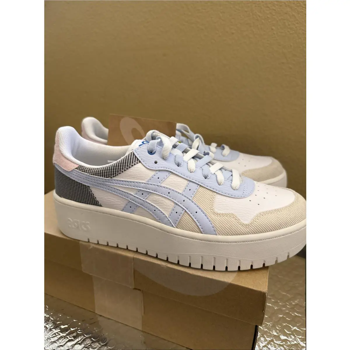 Asics shoes - ASICS Japan - Japan - White / Soft Sky (UPC: 0196074495863) 9